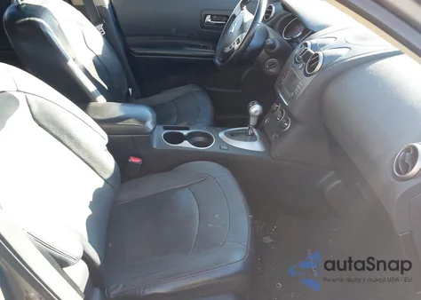 2013 Nissan Rogue Sv W/Sl Pkg z USA, uszkodzony, nr VIN JN8AS5MV8DW127863